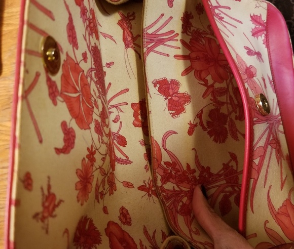 Gucci Vintage Crossbody - Picture 8 of 8